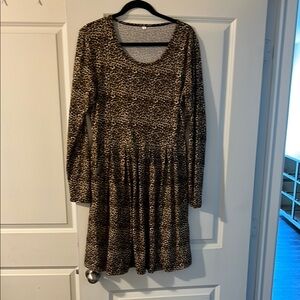 Leopard Print Long Sleeve Dress